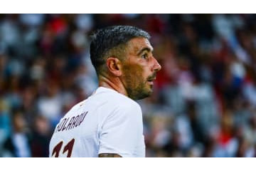 33歳コラロフの「左足」まだ健在！突き刺さる強烈FKがすごい 画像