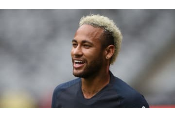 ネイマール、レアル選手たちから直接移籍を誘われる 画像