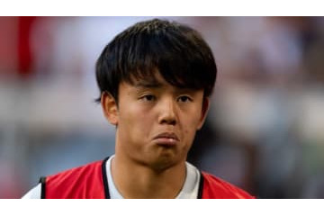 久保建英「触ったじゃん！？」クロースらと“謎の絡み”がこれ 画像