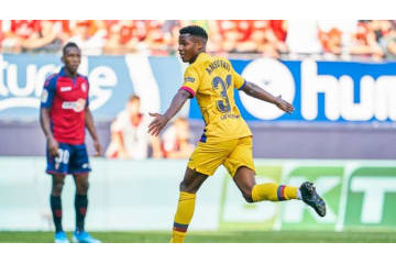 16歳ファティ、バルサで歴史的初ゴール！ピケも「生意気」と誉める 画像