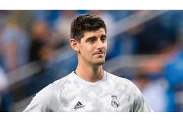 レアルGKクルトワ、うまい！「ネイマールみたい足ワザ」がこれ 画像