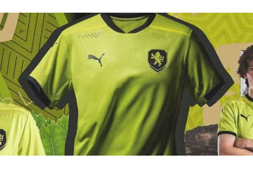 チェコ代表、EURO2020に向けた新アウェイユニフォームを発表！ 画像