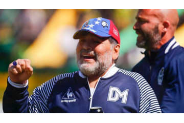 大人気なのに！マラドーナ監督、なんと2ヶ月で超速退任？ 画像