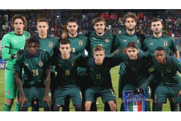 イタリアU-21代表の「270°のヘディングバケツチャレンジ」が凄い出来 画像