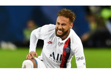 柔道かよ…！ネイマール、18歳にやられた「喉絞め」がこれ 画像