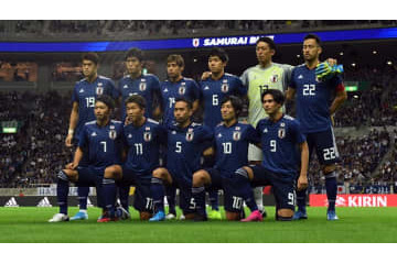 南野拓実が5戦連発！日本代表、敵地でキルギスに勝利 画像