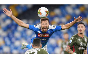 トップは意外！ウイイレ2020で「ヘディング最強」選手TOP10 画像