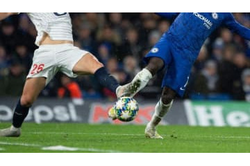 ゲーム『FIFA20』で「インターセプト最強」の選手は誰だ？ 画像