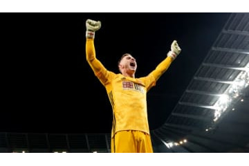 クロップも拍手！ユナイテッド保有GKがやった「神セーブ」がこれ 画像