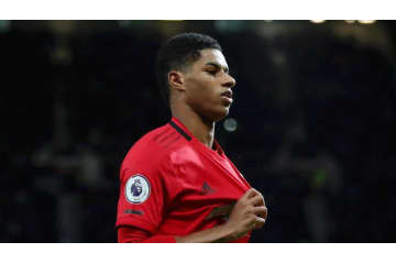 ラッシュフォード、骨折か？「疑惑を呼んだ荷物」がこれ 画像