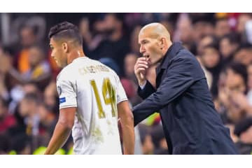 ジダン監督、カゼミロを「化物め！」と呼ぶ　その瞬間の表情がこれ 画像