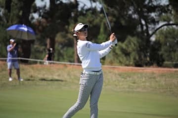 ＜速報＞原英莉花は前半を2アンダー　河本結は一つ落として後半へ 画像