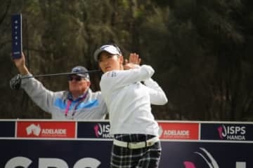 ＜速報＞原英莉花は3連続バーディで浮上　通算7アンダーで後半へ 画像