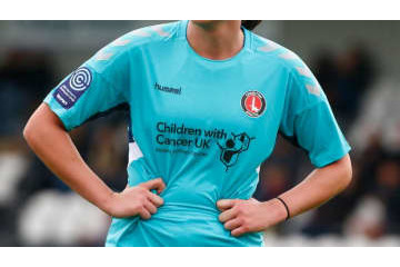 20歳の元女子選手、ガンで死去 画像