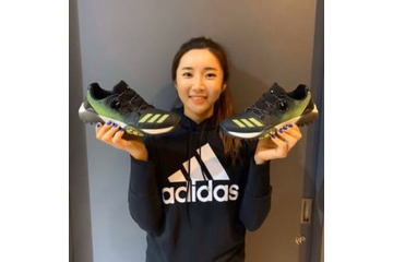 「柔らかくて疲れにくい」　イ・ボミ、岡山絵里がアディダスゴルフとフットウェア契約 画像