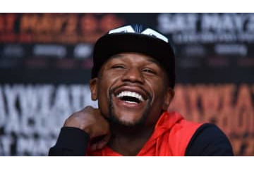 あのメイウェザーがプレミアリーグチーム買収？本人が注目発言 画像