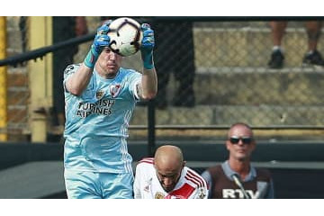 ウイイレ2020「フィジカル最強のGK」のTOP10 画像