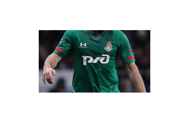 22歳サッカー選手、個人練習中に急死…妻子を残して