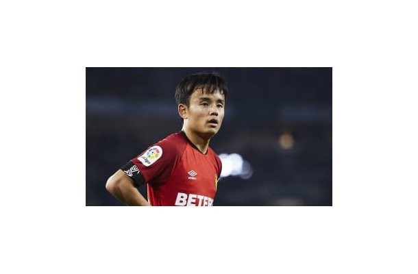 久保建英、練習での「おしゃれなラボーナゴール」がこれ