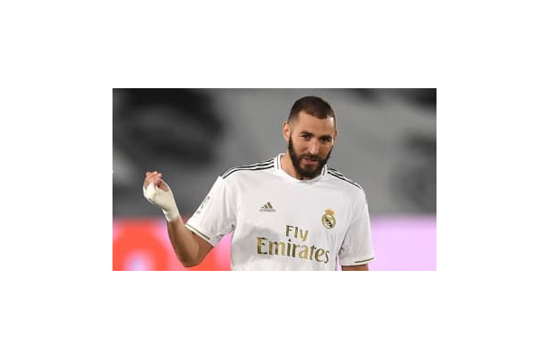 隠れ最強ベンゼマが教える！「2人の最強DF」とは　ネイマールにも言及