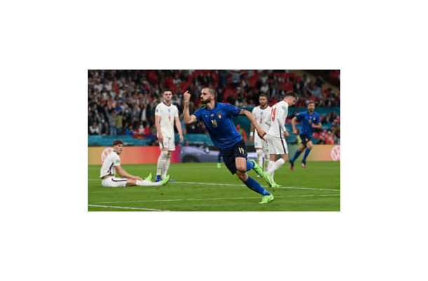 EURO2020は最後まで記録づくめ！決勝でもショウとボヌッチが史上初記録だ