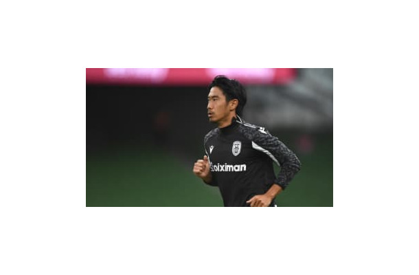 J復帰説の香川真司、PAOKで驚きのベンチ復帰　現地もザワつく