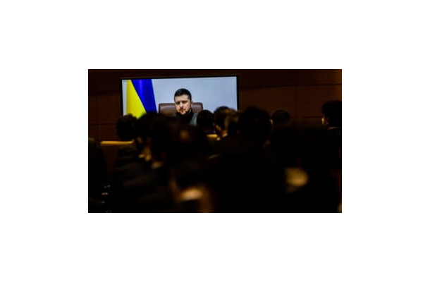 アブラモヴィッチらがウクライナ軍に資金提供も？ ゼレンスキー大統領が示唆