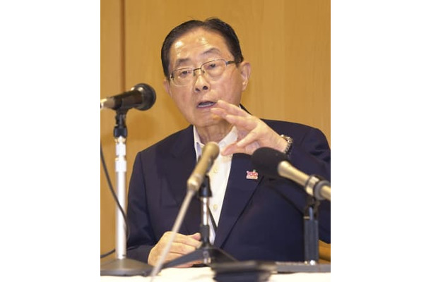 東根市長選に7選を目指して出馬表明する土田正剛市長＝30日午後、山形県東根市