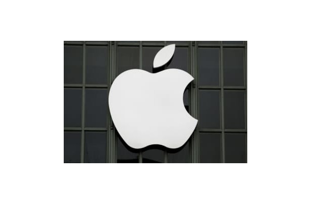 アップルのロゴ＝2016年6月、米サンフランシスコ（ロイター＝共同）