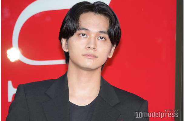 「カルティエ」オープニングレセプションに登場した北村匠海（C）モデルプレス