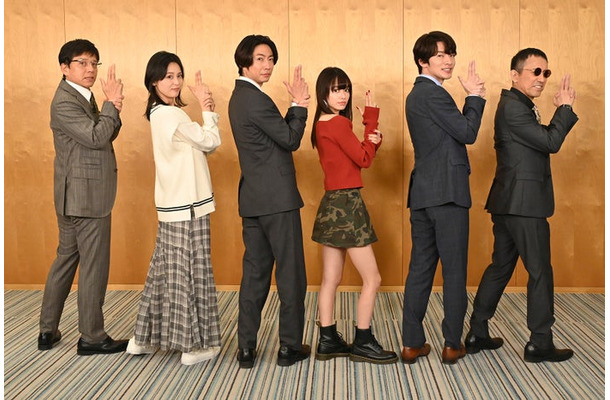 勝村政信、本仮屋ユイカ、相葉雅紀、山本舞香、深澤辰哉、筧利夫（C）テレビ朝日