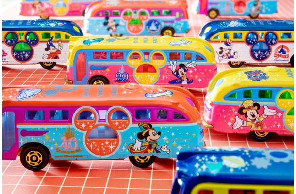 東京ディズニーランドに「DISNEY VEHICLE FACTORY」が誕生（C）Disney