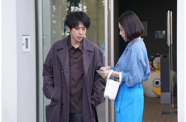 二宮和也、中谷美紀「ONE DAY～聖夜のから騒ぎ～」第5話より（C）フジテレビ