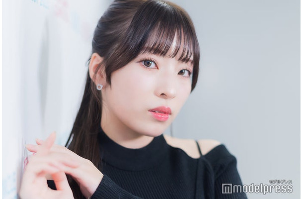 モデルプレスのインタビューに応じた神谷知采さん（C）モデルプレス