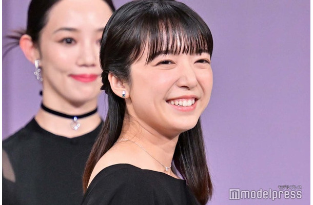 「第31回 読売演劇大賞」最優秀女優賞・優秀女優賞プレゼンターを務めた上白石萌音（C）モデルプレス