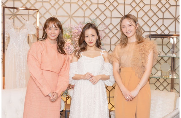 藤本美貴、板野友美、Dream Ami（C）AbemaTV, Inc.