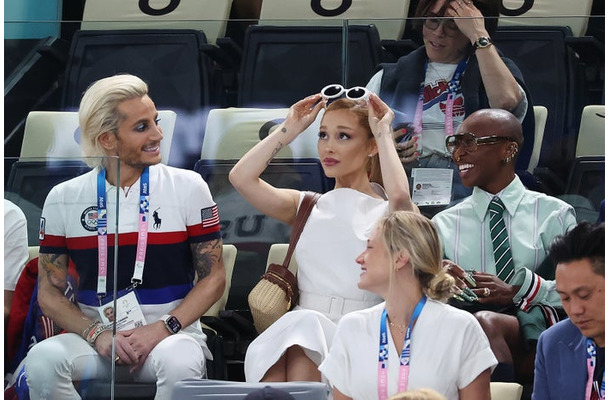 パリ五輪女子体操会場に訪れたアリアナ・グランデ／photo by Getty Images