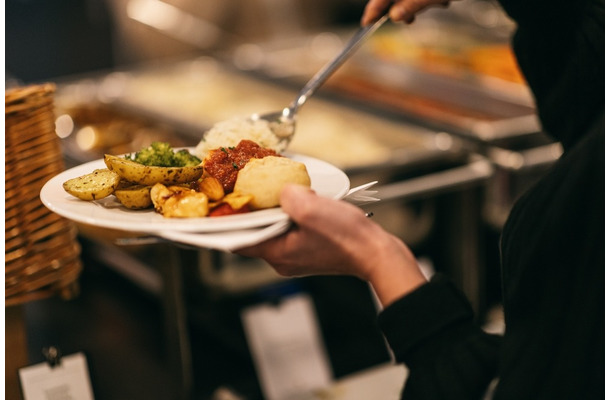 ブラジルで食事中に…「これを一緒に食べるの！？」まさかの組み合わせに驚き！