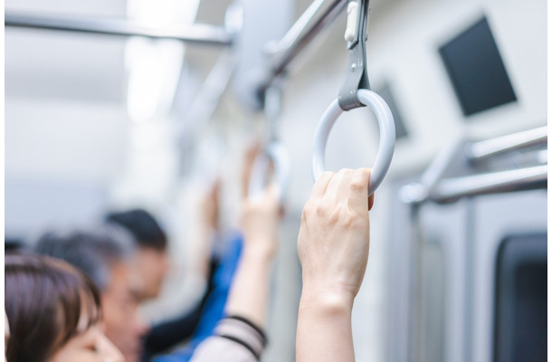 【電車の中で】子「ぼく今電車に乗ってる？」母「そうよ」次の瞬間⇒子どもの【まさかの発言】に別の子が「僕も！」