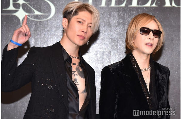 MIYAVI、YOSHIKI（C）モデルプレス