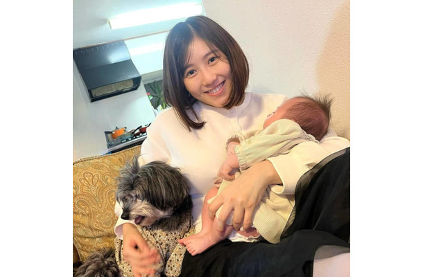 第1子出産の西野未姫、娘＆愛犬とパシャリ！育児に奮闘する日々も明かす「自分の時間がなくなるって本当なんだと実感」