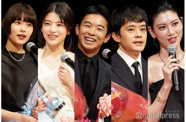 （左から）杉咲花、出口夏希、仲野太賀、池松壮亮、三吉彩花「第46回ヨコハマ映画祭」より（C）モデルプレス
