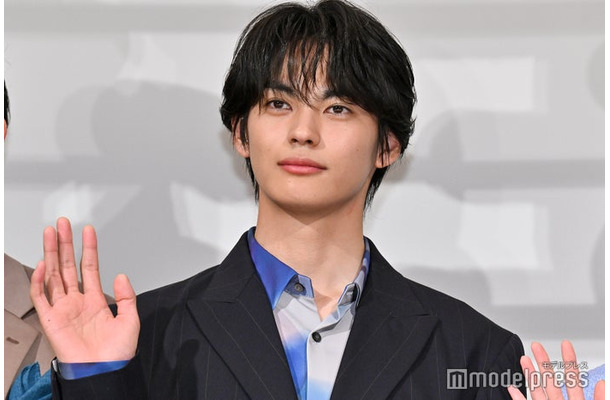 映画「⼤きな⽟ねぎの下で」初⽇舞台挨拶に登壇した神尾楓珠（C）モデルプレス