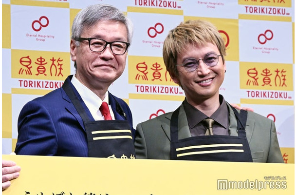 初の親子共演で仲良し会見を繰り広げた大倉忠司氏＆大倉忠義（C）モデルプレス