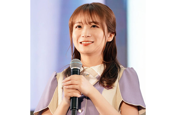 秋元真夏、“のび太くん”風な私服SHOTにファンほっこり「可愛さ爆発」「何着ても癒し」