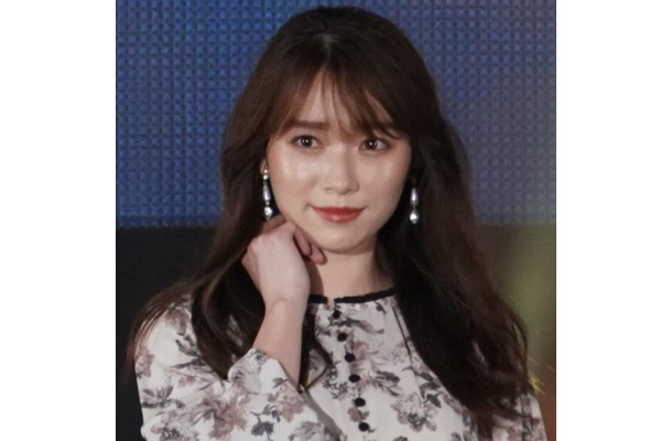 櫻坂46守屋麗奈、台北フェスの思い出SHOTに反響「オンとオフどちらも素敵」「ビジュの暴力」