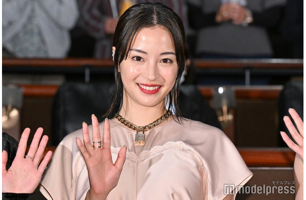 「片思い世界」大ヒット御礼舞台挨拶に出席した広瀬すず（C）モデルプレス