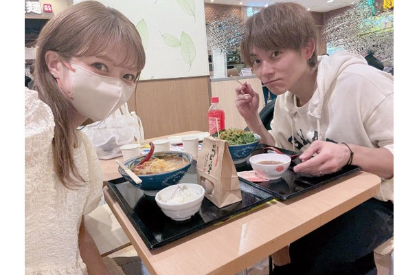 第5子妊娠中の辻希美、つらいむくみの症状でマタニティマッサージへ「すっごく楽になりました」