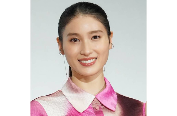 土屋太鳳「小さい家族のサポートもしてくれて…」頼れる姉・土屋炎伽と弟・土屋神葉に感謝