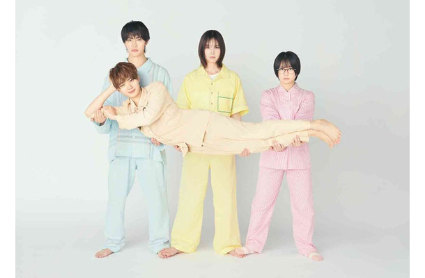 増子敦貴、本田翼、志田未来（手前）岩瀬洋志（C）カンテレ・フジテレビ